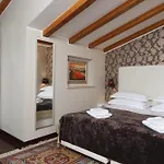 Boutique Vela Vrata 4* Buzet