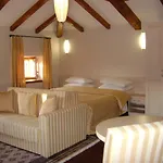 Boutique Vela Vrata 4* Buzet