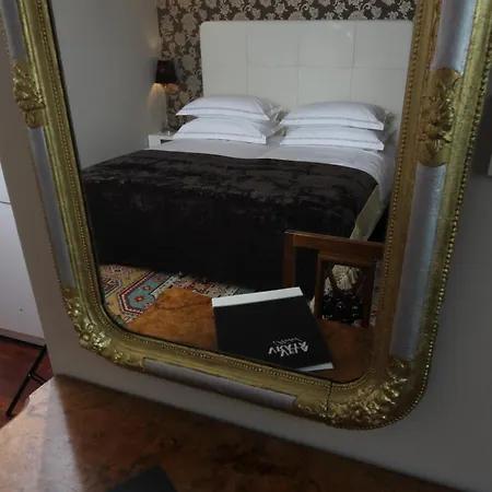 Boutique Vela Vrata 4*