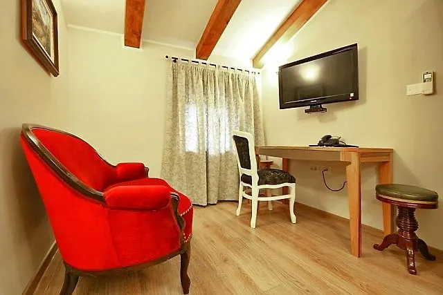 Hotell Boutique Vela Vrata Buzet