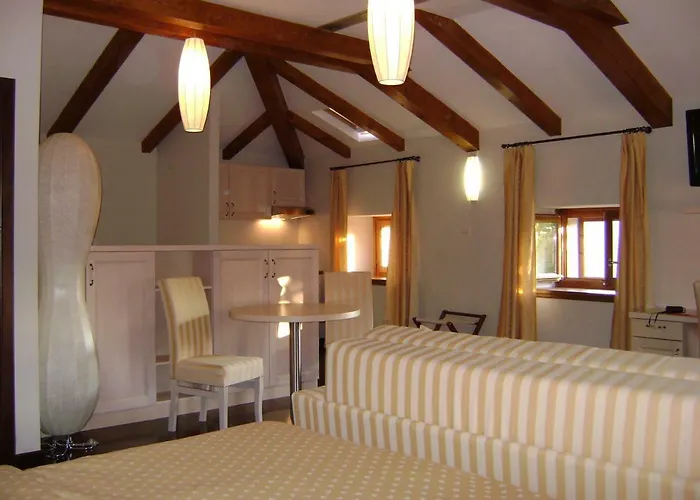 Boutique Vela Vrata 4*