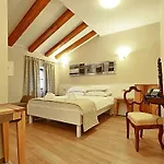 Hotel Boutique Vela Vrata