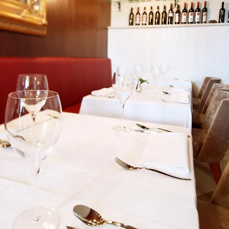 Boutique Vela Vrata 4* بوزت