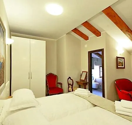 Boutique Vela Vrata Hotel