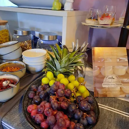 Boutique Vela Vrata Hotel 4*