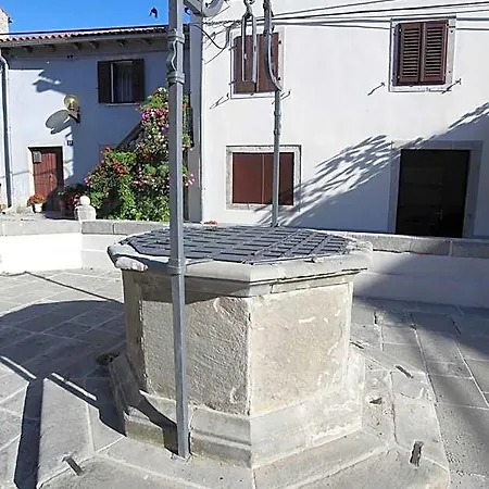 Boutique Vela Vrata Hotel 4*