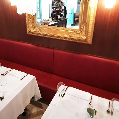 Boutique Vela Vrata Hotel 4*