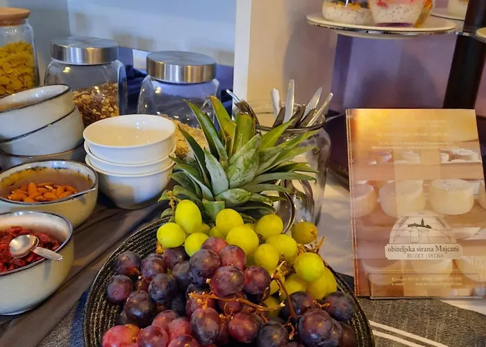 维拉吾拉塔精品酒店 酒店 4*