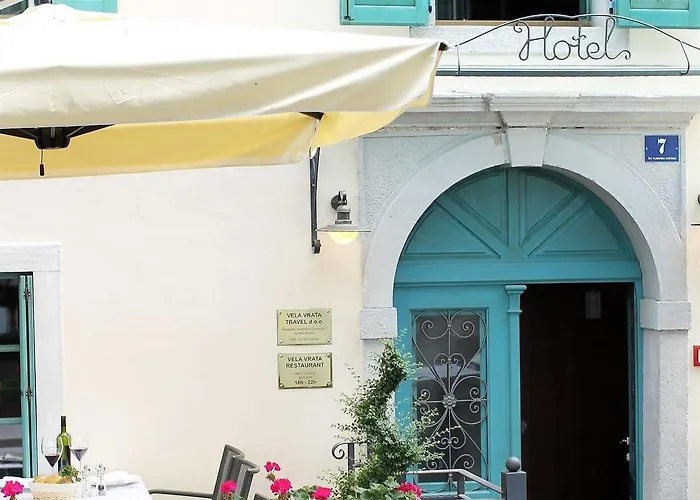 维拉吾拉塔精品酒店 4*